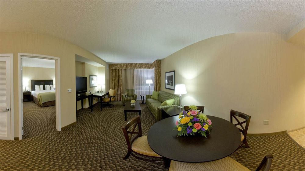 Holiday Inn Hotel & Suites Memphis-Wolfchase Galleria By Ihg Luaran gambar